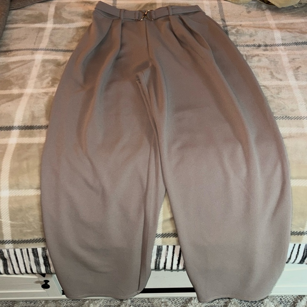 NEVER WORN H&M wide leg pants